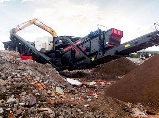 如何實(shí)現(xiàn)建筑垃圾循環(huán)利用？紅星移動破碎站助力再生能源高效生產(chǎn)