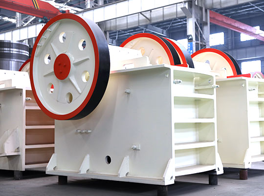 如何確定復(fù)擺顎式破碎機(jī)軸承的內(nèi)部游隙？