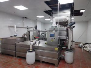 全自動(dòng)油水分離一體機(jī)好在哪？? ??