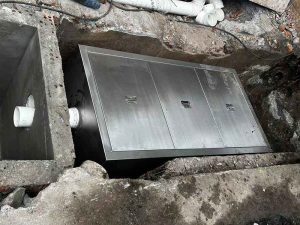 餐飲廚房下水道老是堵怎么辦？油水分離器一招解決